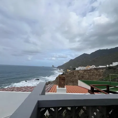 Casa Lucas Dos Almáciga